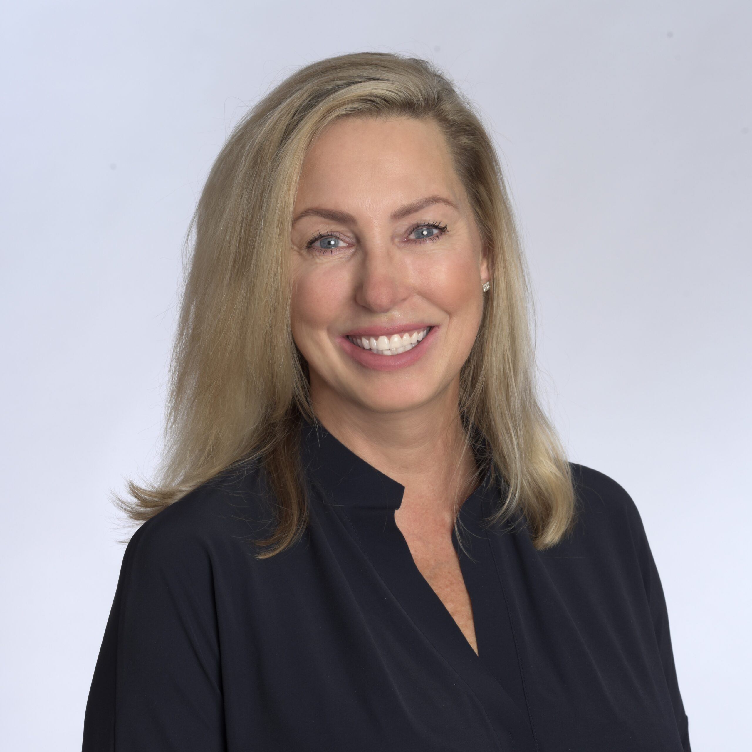 April Samulewicz, Endaba Associate (Europe)